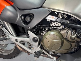 HONDA VARADERO XL1000V 1999 (A2)