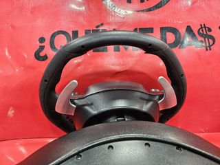 Volante Ferrari para videojuegos