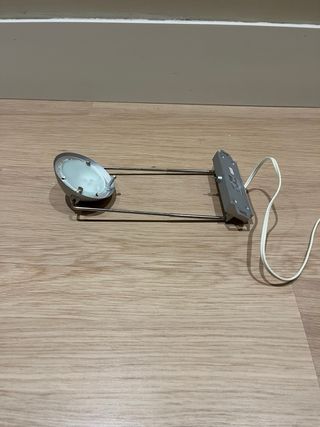 Lampara de iluminación
de muebles o cuadros