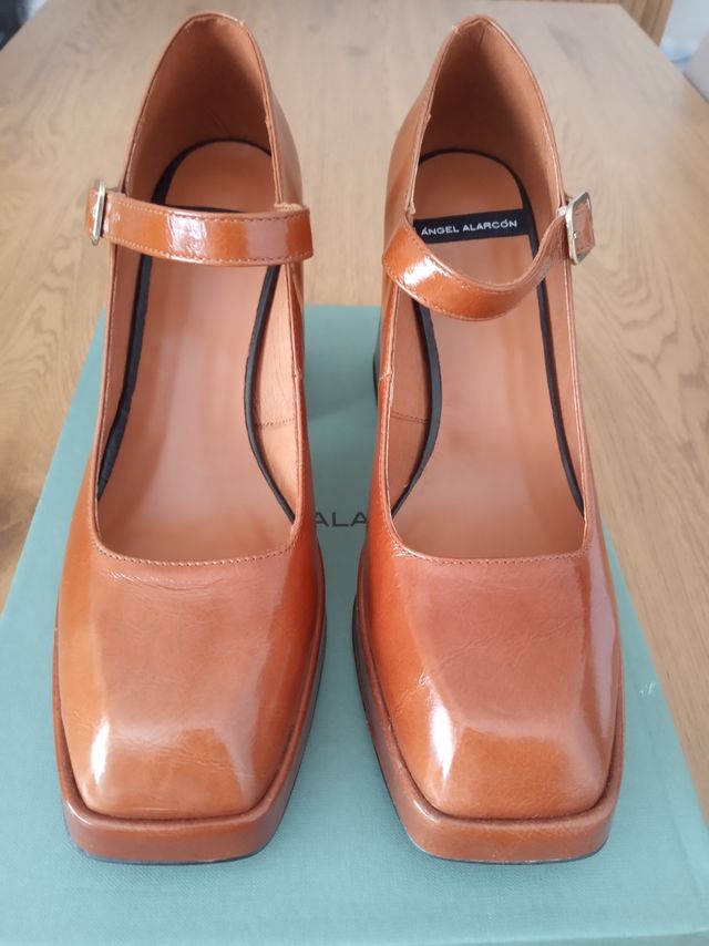 Zapatos Angel Alarcón Marrón