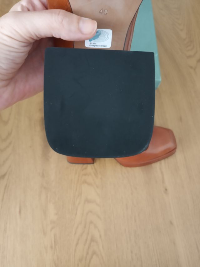 Zapatos Angel Alarcón Marrón