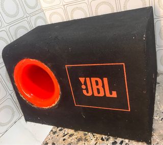 Subwoofer JBL - Caja de Graves