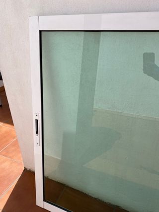 Ventanas abatible y correderas. 