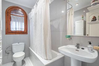 Chalet en venta en Otura