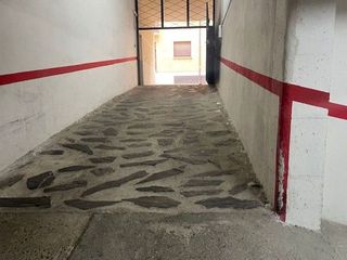 Garaje en alquiler en Villamayor