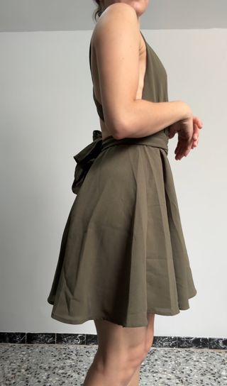 Vestido verde militar corto
