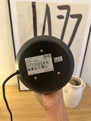 Lámpara sobremesa estilo industrial IKEA