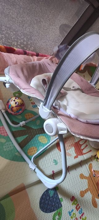 Mecedora Bebé con Música y Vibración