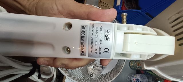 2 Ventiladores pie - Gris/Blanco- plata.