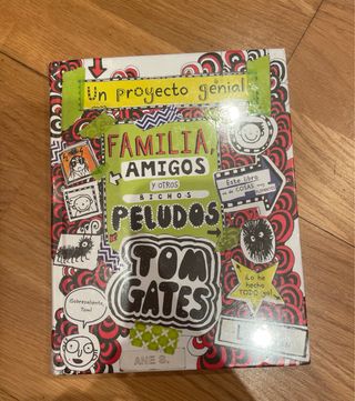 Tom Gates: Familia, amigos y otros bichos pelud...