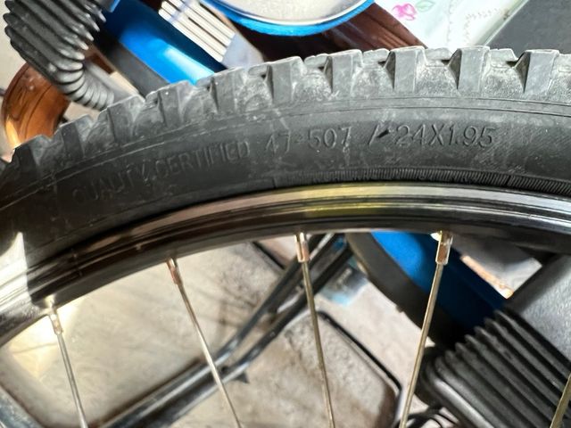 Bicicleta Rockrider 24" montaña