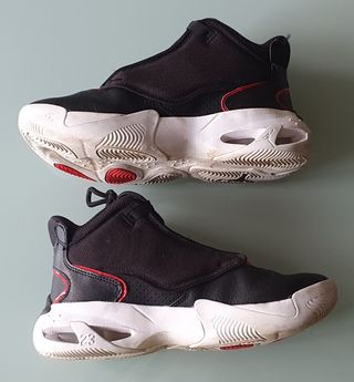 Zapatillas Jordan Max Aura 4 - Negras/Rojas
