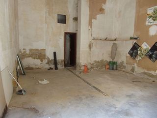Local comercial en alquiler en Benetússer