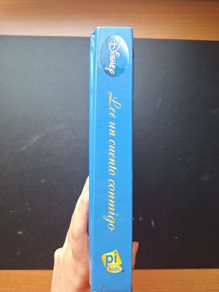 LEE UN CUENTO CONMIGO CLASICOS (Spanish Edition)