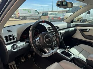 Audi RS4 2007