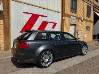 Audi RS4 2007