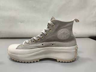 Converse Chuck Taylor Beige - 41