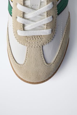 Zapatillas deportivas Zara tenis bambas cordones 