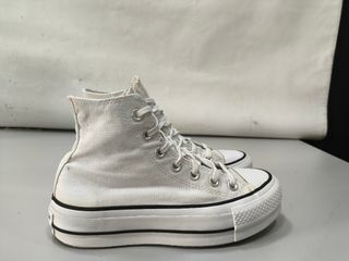 Converse blancas plataforma 36