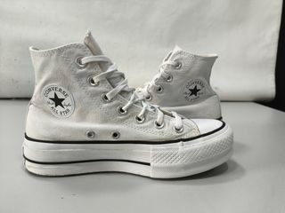 Converse blancas plataforma 36