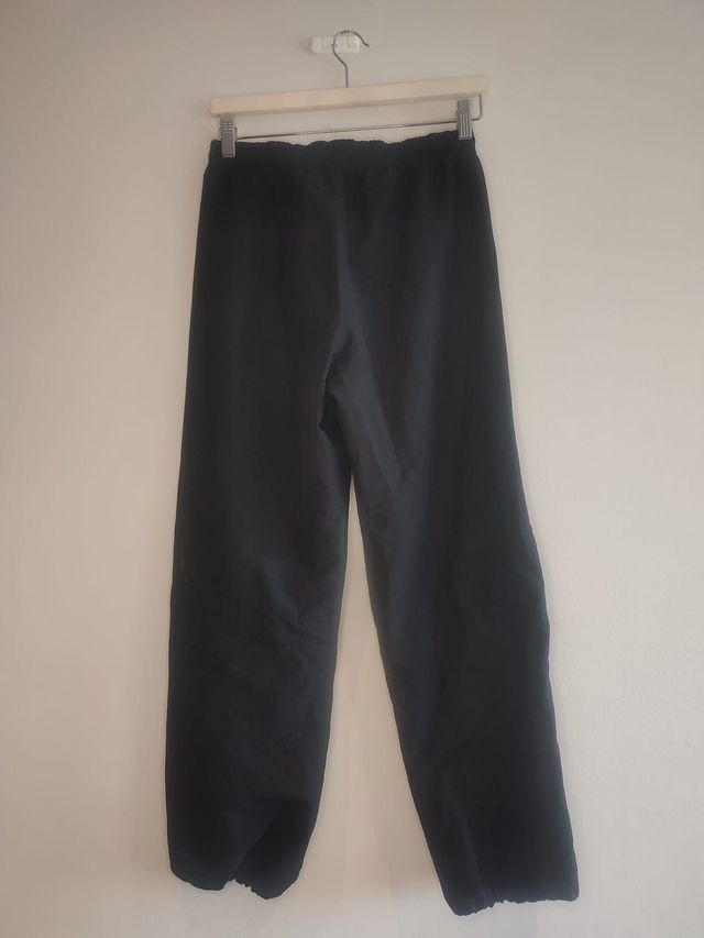 Trackpants Puma negros – Talla XL, con manchas