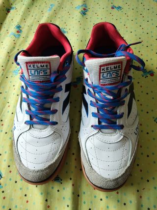 Zapatillas KELME fútbol sala