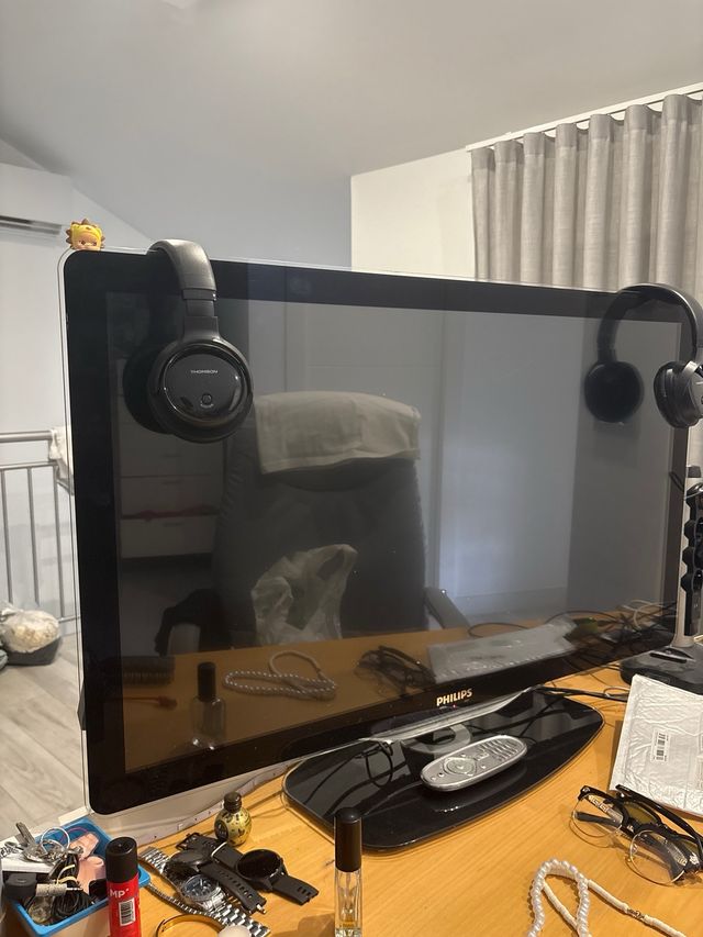 TV Philips 37" Full HD PFL8605H/12