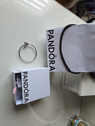 Pulsera PANDORA plata rígida