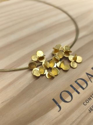 Collar Joidart dorado.
