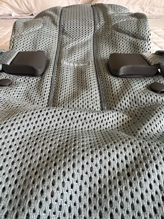 Mochila portabebés BabyBjörn - Verde Gris