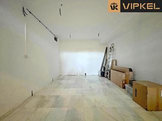 Local comercial en alquiler en Betanzos