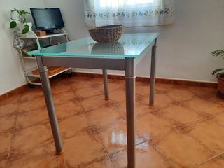 Mesa cristal y patas cromo