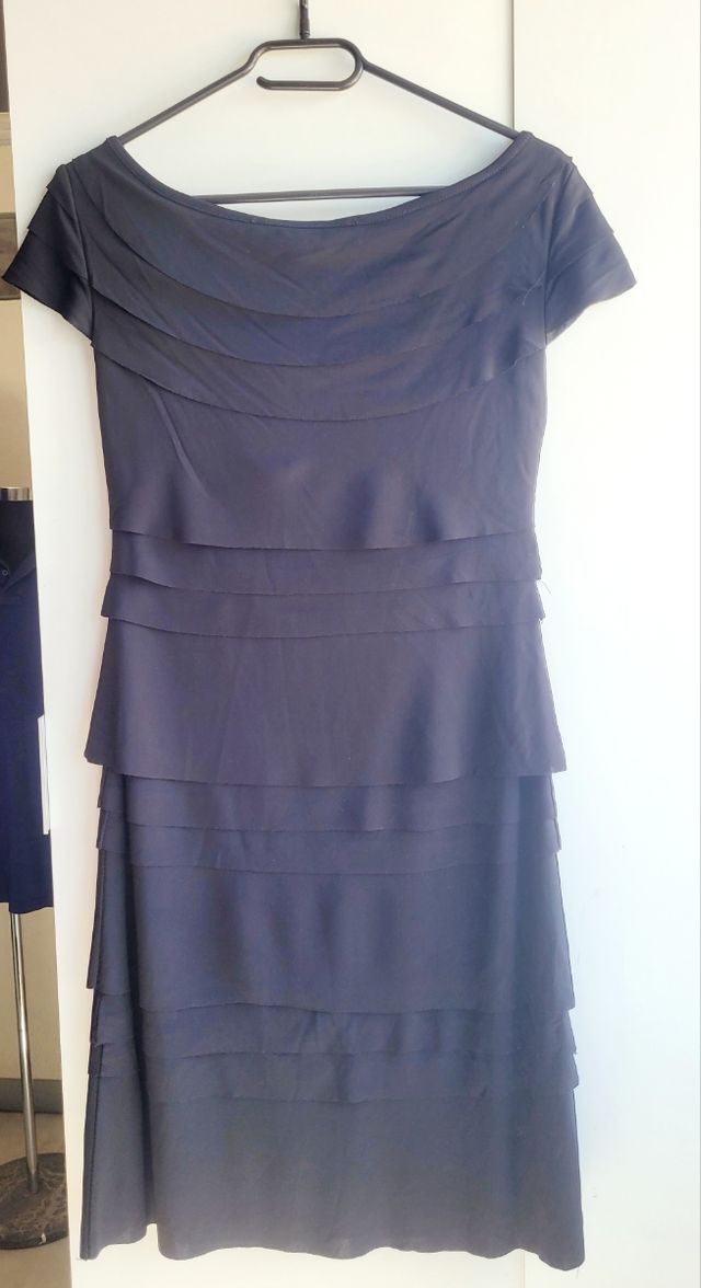 Vestido negro preppy