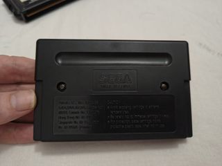 Vendo Menacer 6-Game Cartridge per Sega Mega Drive