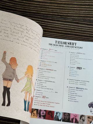 Taylor Swift Eras Tour Libro de Letras