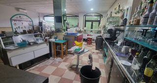 Local comercial en venta en Santuario - La Laguna en Chipiona