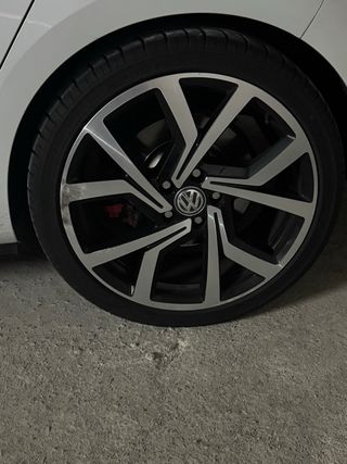 Llantas Golf GTI 19" - R19