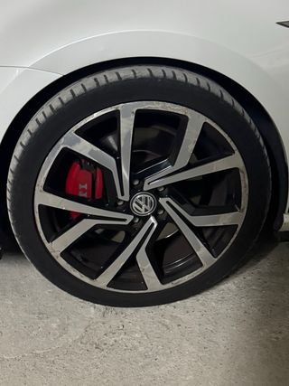 Llantas Golf GTI 19" - R19
