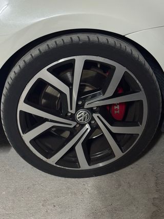 Llantas Golf GTI 19" - R19