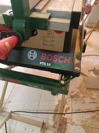 Sierra de mesa Bosch PTS 10 + PTA 2000