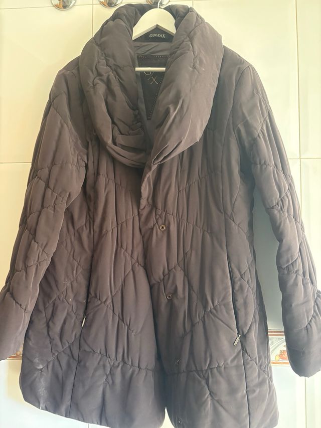 Abrigo acolchado Goldix marrón