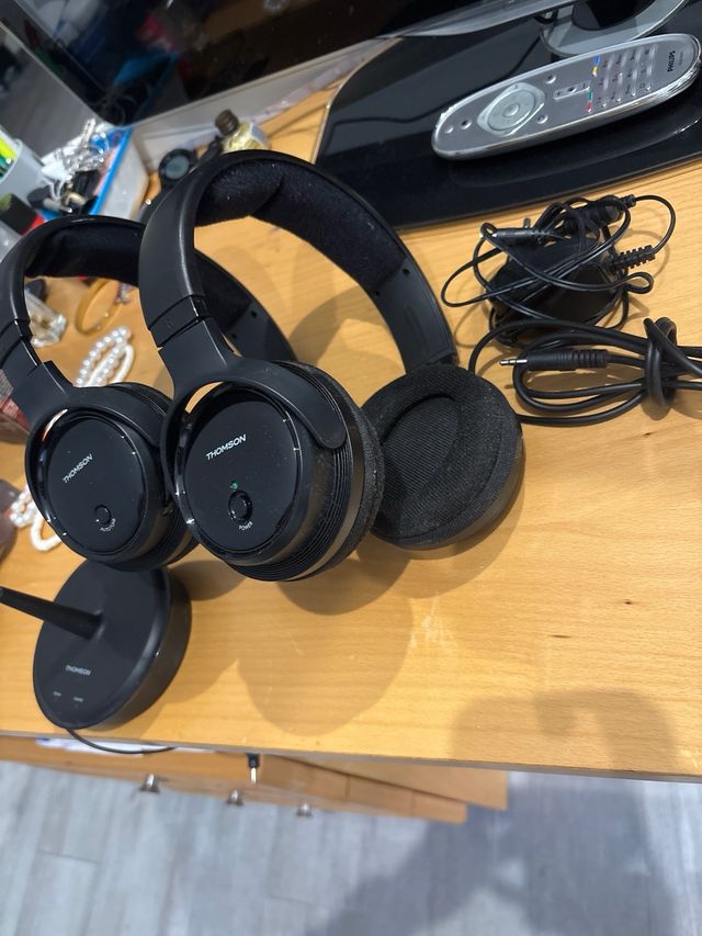 Auriculares inalámbricos Thomson WHP 3203 D