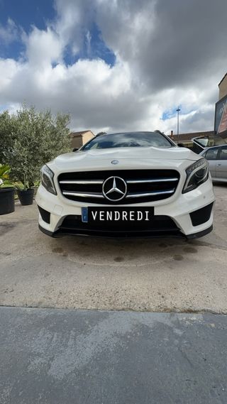 Mercedes-Benz GLA 2014