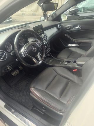 Mercedes-Benz GLA 2014