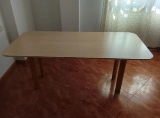 Mesa grande de comedor 