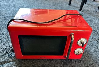 Microondas rojo - Cecotec