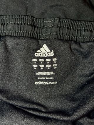 Shorts Adidas negros