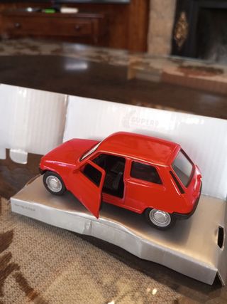 RENAULT 5