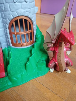 Castillo Fisher Price con dragones