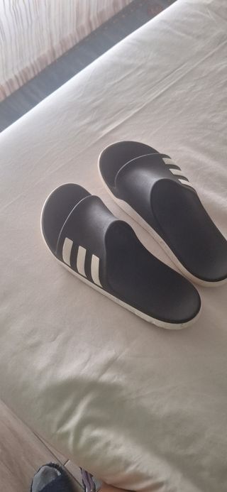 Chanclas Adidas - Piscina/Ducha